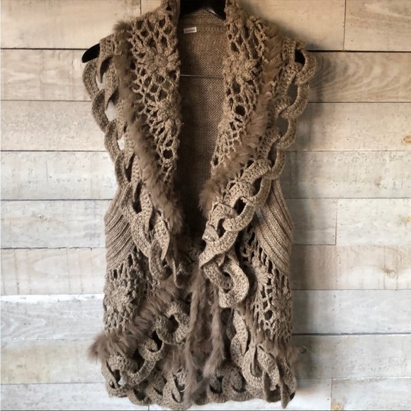 Sweaters - 🎯HOST PICK🎯- Crochet sweater 🧶